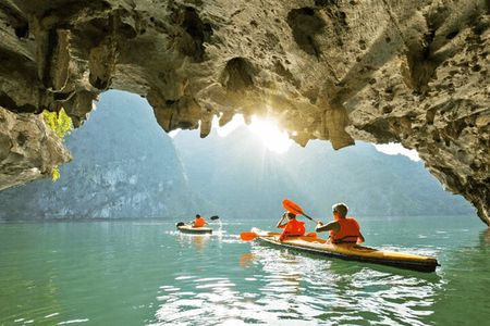 Halong Bay Luxury Cruise With Buffet Lunch 1 day Tour From Hanoi