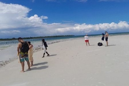 Elky Funzi Island Day Trip