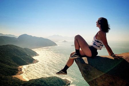 Telégrafo Rock & Prainha Beach - easy hike and stunning views