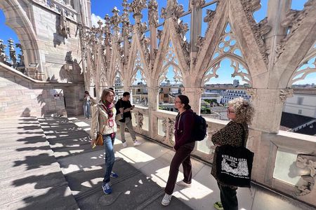 Milan: Cathedral and Terraces Guided Tour with Tickets