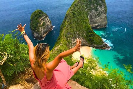 Nusa Penida Beach Day trip by Speedboat