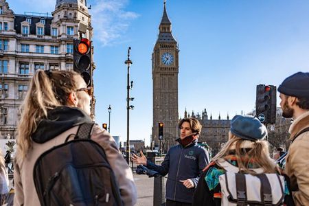 London: Churchill War Rooms Ticket & City Landmarks Guided Tour