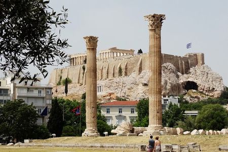 Small Group: Athens Panoramic Tour & Plaka (Pick up at Port)