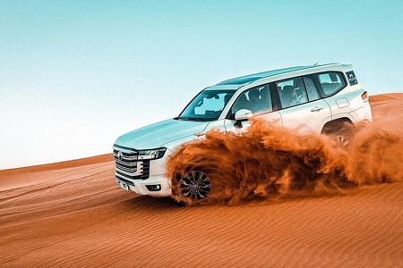 Dubai :- Premium Evening Desert Safari, BBQ & Live Shows
