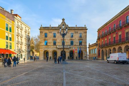 Gijon Cultural City Bus Tour Experience from Oviedo