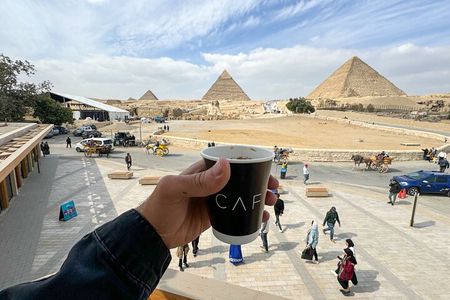 Pyramids of Giza Tour with Coffee and Tea Overlooking the Sphinx
