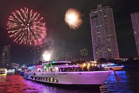 Grand Pearl Luxury Dinner Cruise in Bangkok Admission Ticket (SHA Plus)