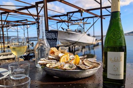 Tasting Picpoul Wine & Oysters at the Etang de Thau de Béziers