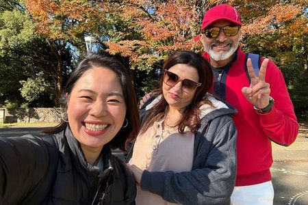 Tokyo: Private Walking Tour with a Local Guide