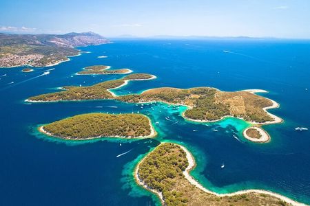 All inclusive Private 3 or5 islands boat tour&blue lagoon or cave