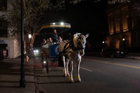Charleston Haunted Horse and Carriage Evening Tour