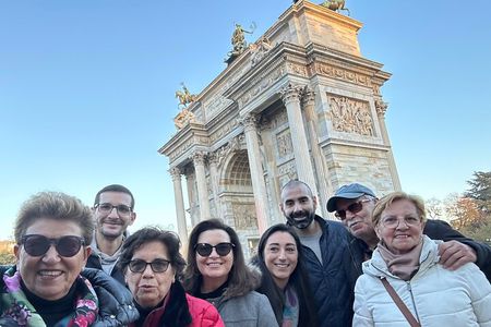 Milan Brera District and Moscova Walking Tour with Local Guide