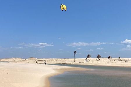 7 Day Kitesurf or Wing Foil in Brazil – Full Lessons + Beach Stay