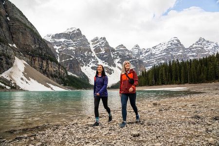 4-Day Rockies Explorer Tour Pkg: Banff, Columbia Icefield, Yoho 