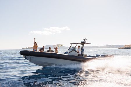 Three Greek Islands Full-Day Private Luxury Boat Tour