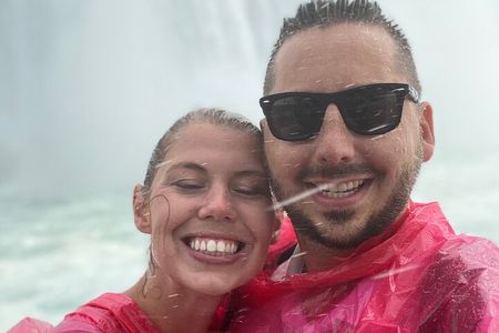 Epic Niagara Falls Small Group Tour w/Tower, Journey & Boat Ride