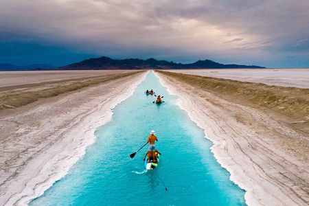 Salt Lake City to Sky Mirror-Bonneville Salt Flats Half Day Tour