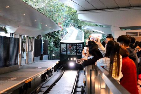 Hong Kong Peak Tram and Sky Terrace 428 Tickets (Optional)