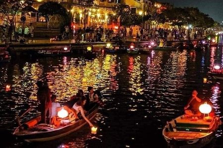 Discover Hoi An Walking Tour, Sampan Boat Ride, Night Market &Colourful Lanterns