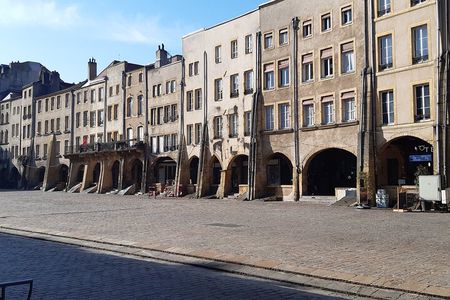 Historic guided walking tour of the city of Metz