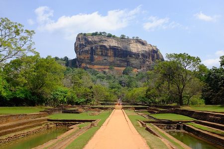 9 Days Guided Tour Through Sri Lanka
