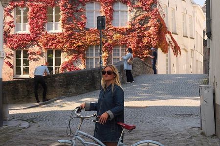 Premium City Bike Tours in Bruges