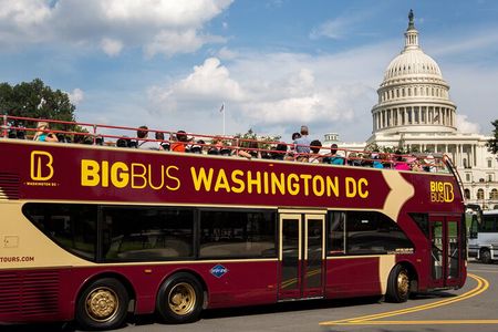 Big Bus DC: Hop-On Hop-Off Sightseeing Tour with 17 Stops