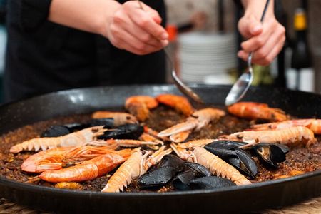 Barcelona: Black Ink Seafood Paella Cooking Class