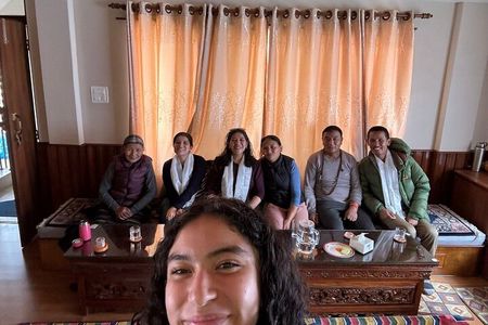 Monkey Temple visit and lunch at local family 