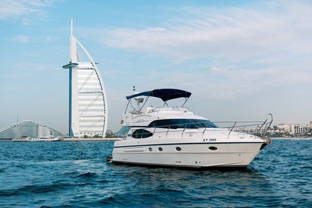  Experience Dubai Harbour On A Private Yacht Tour