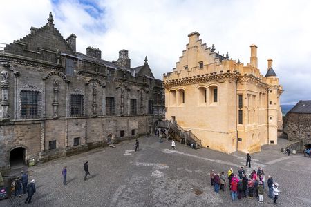 Explore Stirling in 90 minutes with a Local - Private Tour