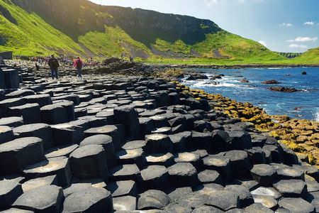Dublin to Dunluce Castle, Giant's Causeway and Belfast Day Tour
