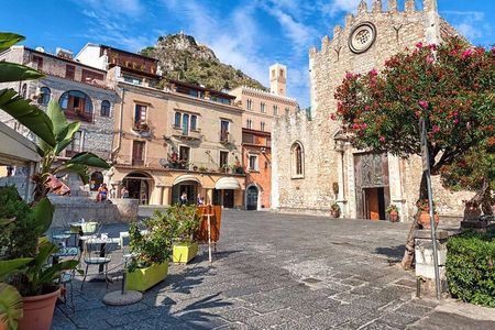 Taormina Cultural Walk and Street Food Experience