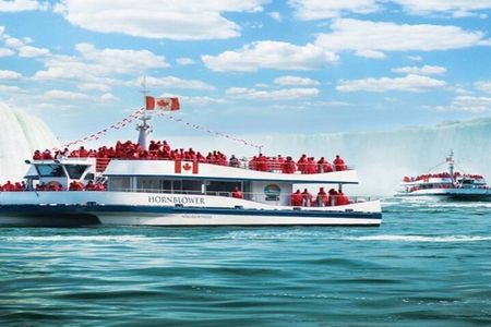 Complete Niagara Falls Tour: Boat Ride & Journey Behind the Falls
