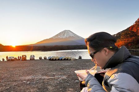 Mt Fuji Sunrise and Scenic Tour Private Journey to Experience