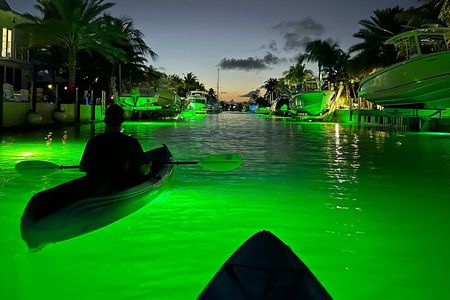 Sunset Kayak Adventure with Enchanting Underwater Lights