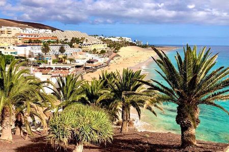 Small group guided tour: La Pared, Sotavento lagoon & Morro Jable
