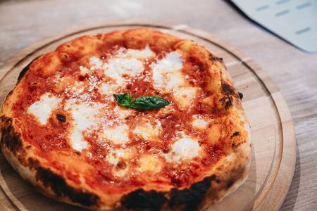 Florence Pizza and Gelato Cooking Class: Small Group Experience