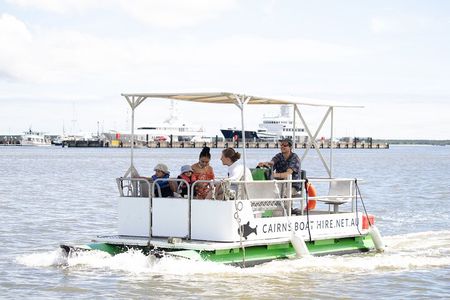 Trinity Inlet Self-Drive Pontoon Boat Hire in Cairns