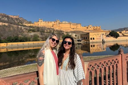 Taj Mahal and the Golden Triangle 