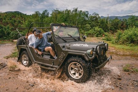 Halfday Ha Giang Jeep Tour: Ha Giang City+Countryside+Waterfall