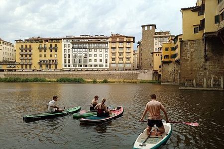 One-oar Surfing on the Arno River from Florence