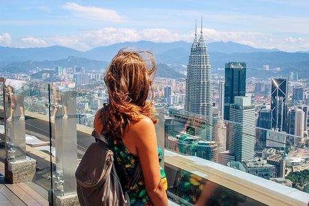 Private Kuala Lumpur City Tour with KL Tower & Batu Caves