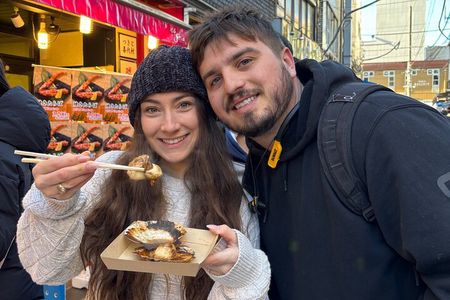 Tsukiji Fish Market Private Food Tour in Tokyo