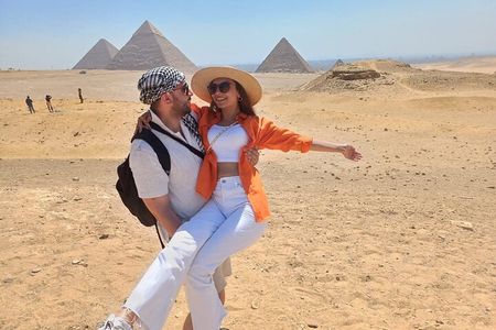  Elite Tour: Giza Pyramids, Sphinx, Saqqara, Memphis and Lunch