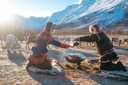 Exclusive Reindeers Experience in small groups, Tromso