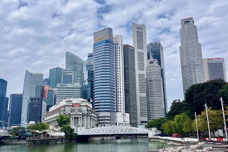Singapore: A Journey from Colonial Roots to Modern Marvels