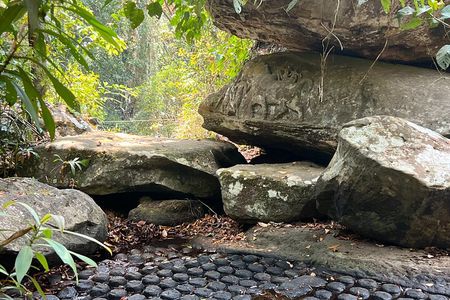 Banteay Srei, Kbal Spean & Beng Mealea Tour with Airport Transfer