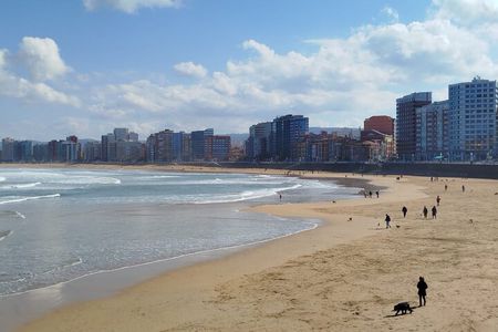 Gijon Cultural City Bus Tour Experience from Oviedo