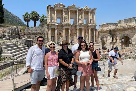 Private or Group: Ephesus, House of Mary WITH ENTRY TICKETS+LUNCH